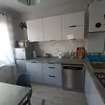 ,dom Caloroczny Aga アパート Mikołajki